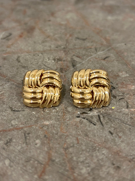 Aretes Cuadrados con Lineas