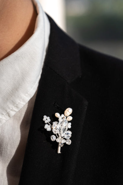 Boutonniere "Baby Breath"